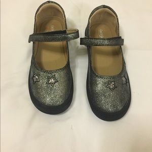 Cat and Jack silver/black dress shoes with grip